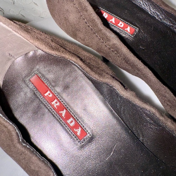 Vintage Y2K PRADA brown suede kitten heels - Picture 6 of 8